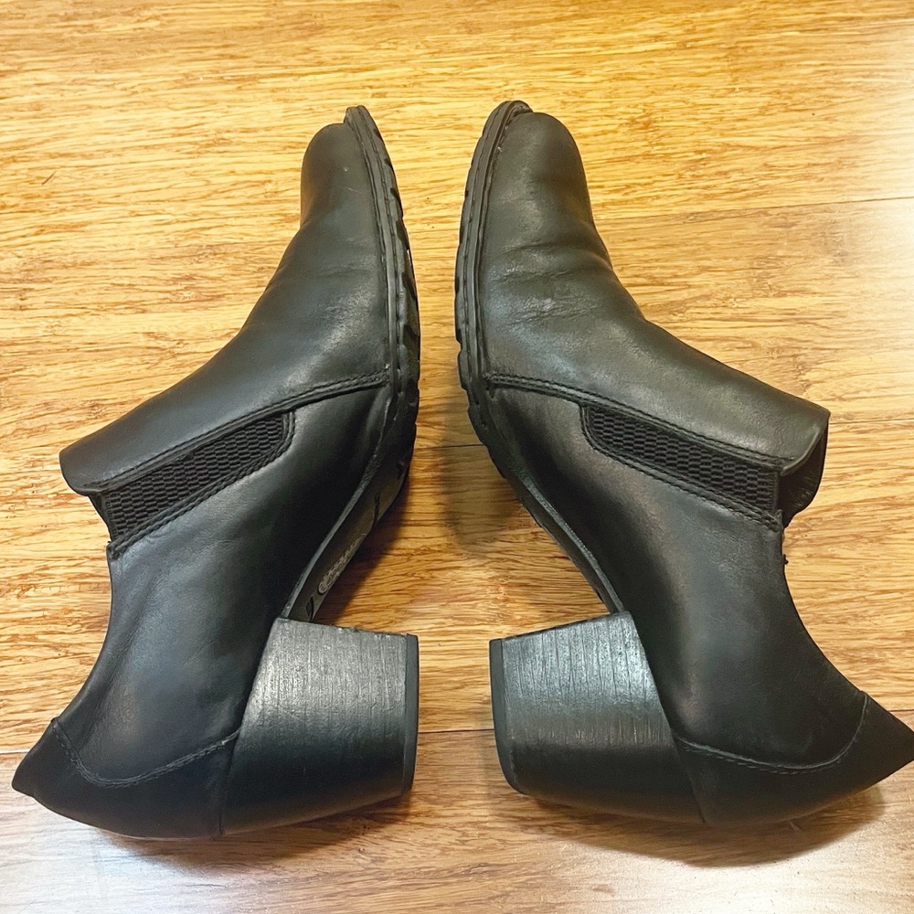 Born Black Leather Ankle Booties – Side Zip – Stacked Heel – Women’s Size 10 - Picture 7 of 15